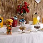 Tikay Home Apart Hotel